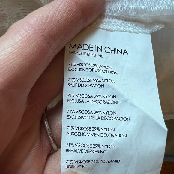 Club Monaco - flutter white tank - Picture 4 of 5